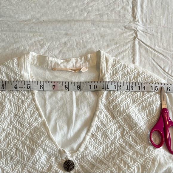 Soft Surroundings Flowy Floral Embroidered Tunic Blouse Mixed Buttons - Picture 14 of 16